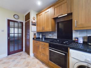 Kitchen other way - click for photo gallery